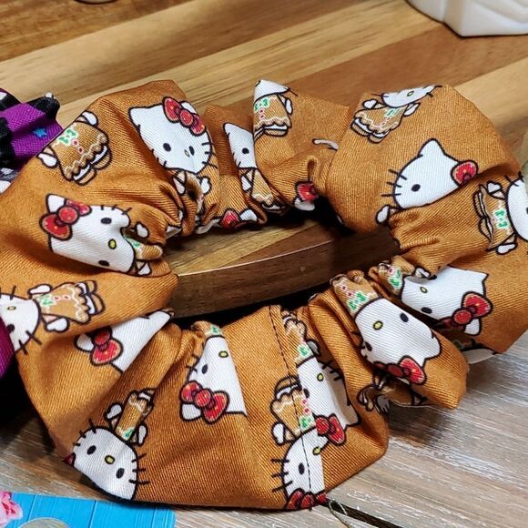#21 Hello Kitty Rock Star & Gingerbread Hello Kitty Hair Scrunchies Adult - Picture 2 of 3